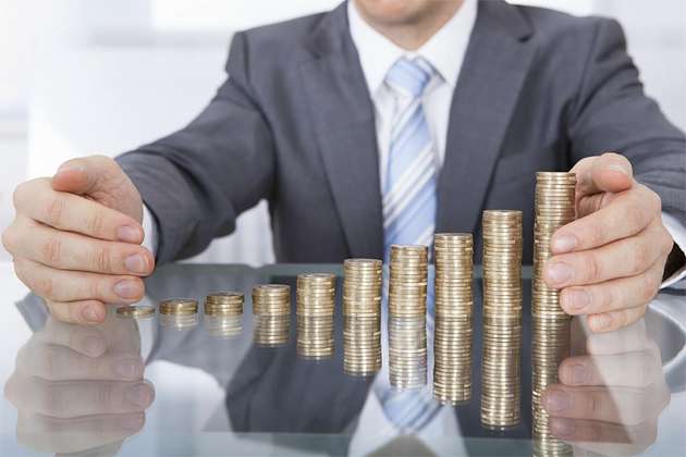​Президент поручил вернуть в 2017 году среднюю зарплату в 500 долларов