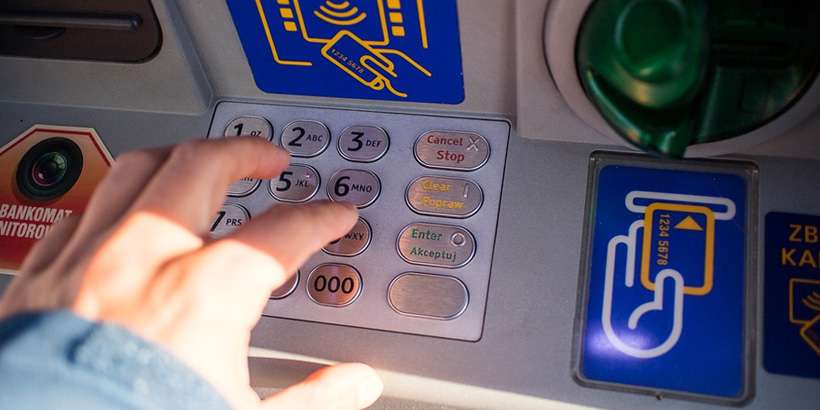 Paritetbank начнет принимать карточки платежной системы «Мир»